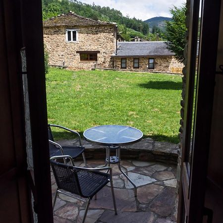 Casas Rurales Tareira En 塔拉蒙迪 外观 照片