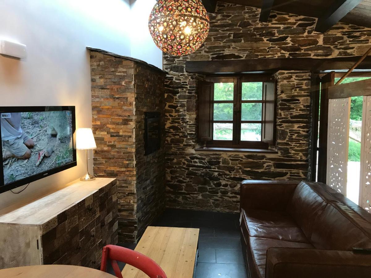 Casas Rurales Tareira En 塔拉蒙迪 外观 照片